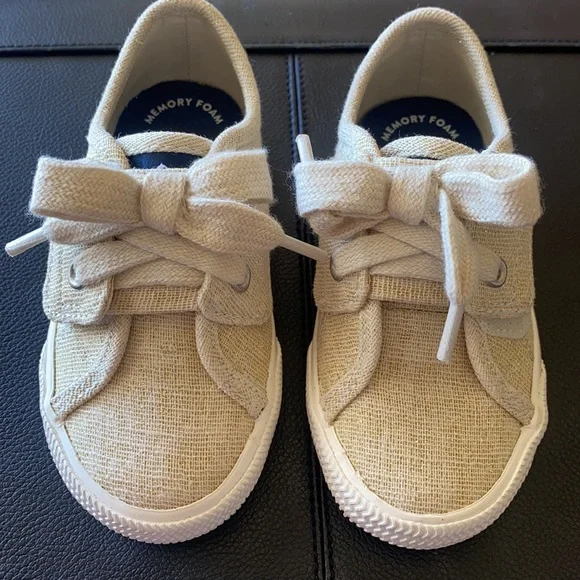 Sperry Little Girl Sneakers! Size 6.5! NWOT! - Picture 3 of 11